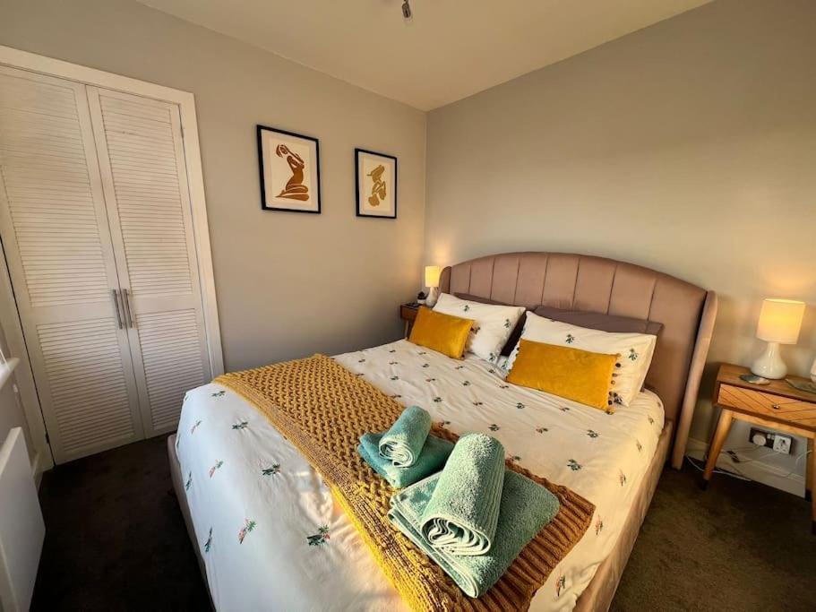 Bright, First Floor, One Bedroom Flat In Wimborne Wimborne Minster Exterior foto